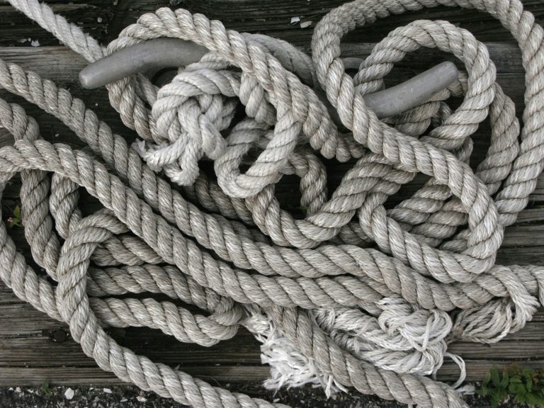 Marine Rope Tangling