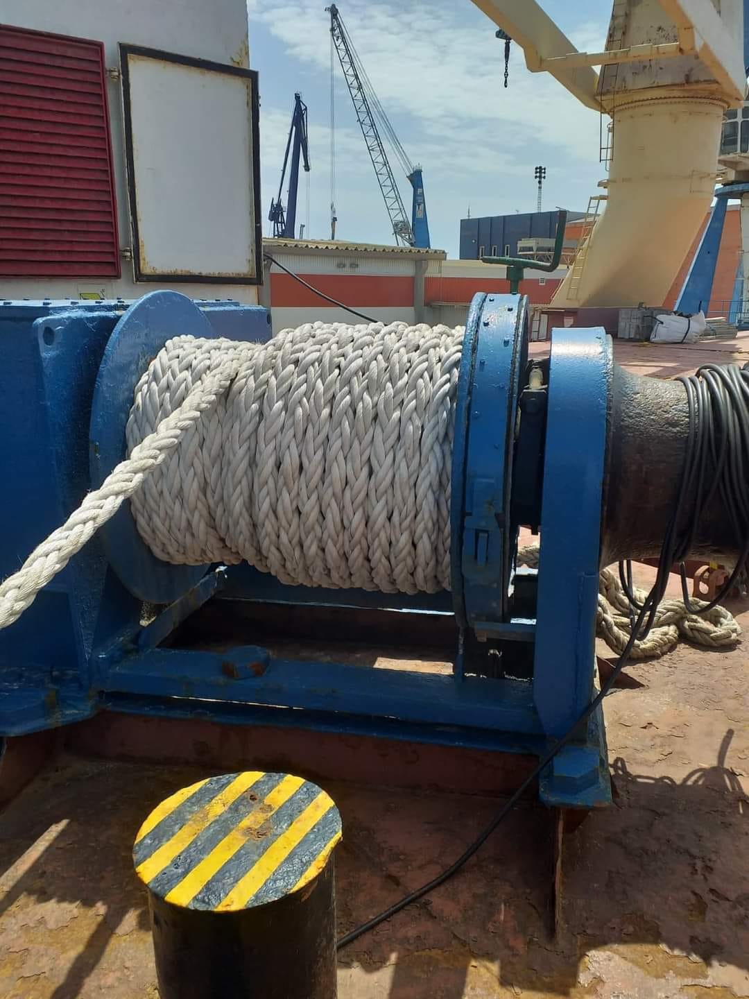 Key Factors That Affect Mooring Rope Performance - Boyuan rope-Mooring ...
