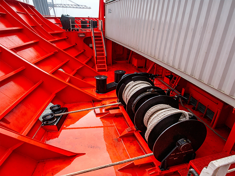 Anchor-Handling-Deck