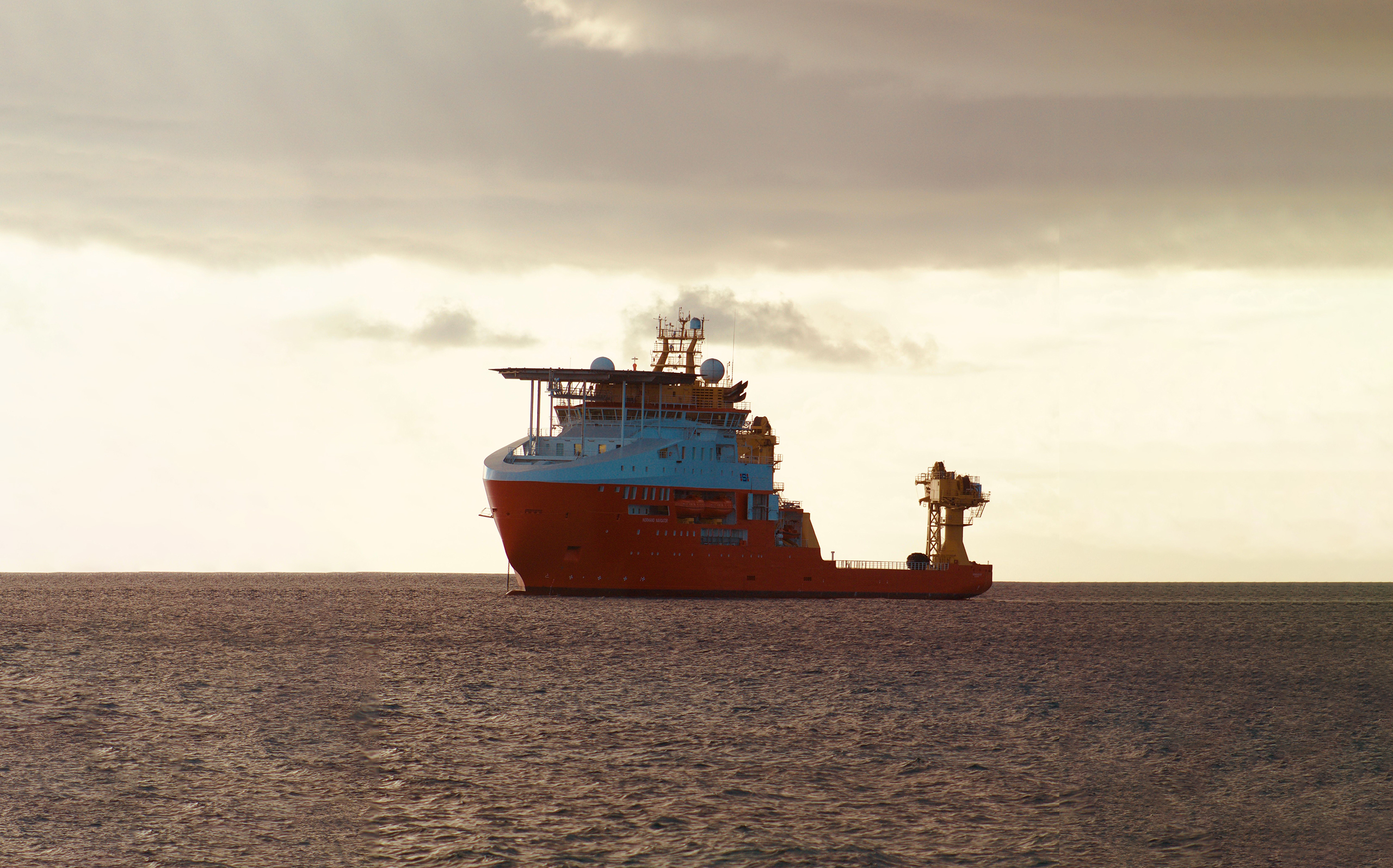 Anchor-Handling-Tug-vessel
